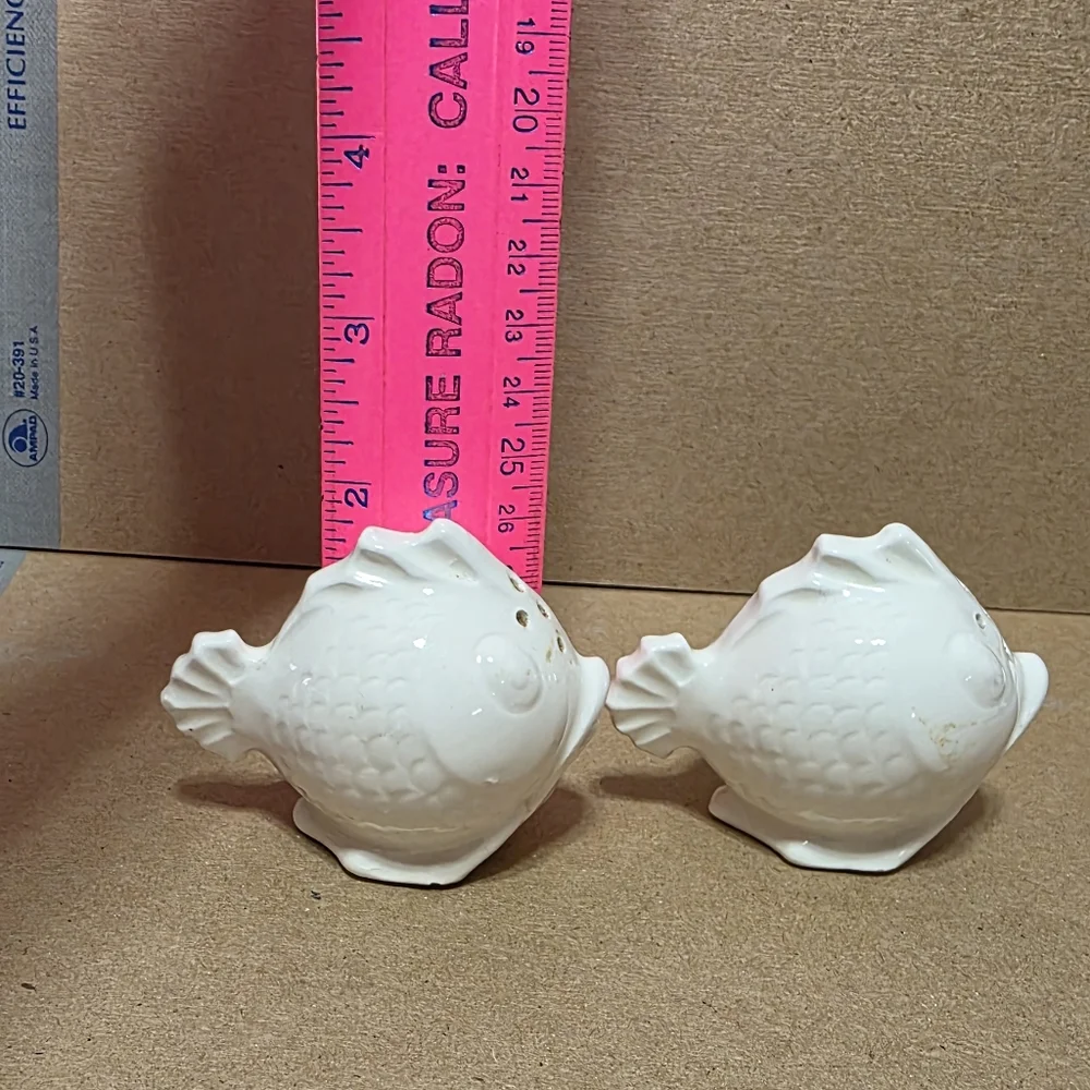 Vtg Puffer Blow Fish Shaker Set Germany #187